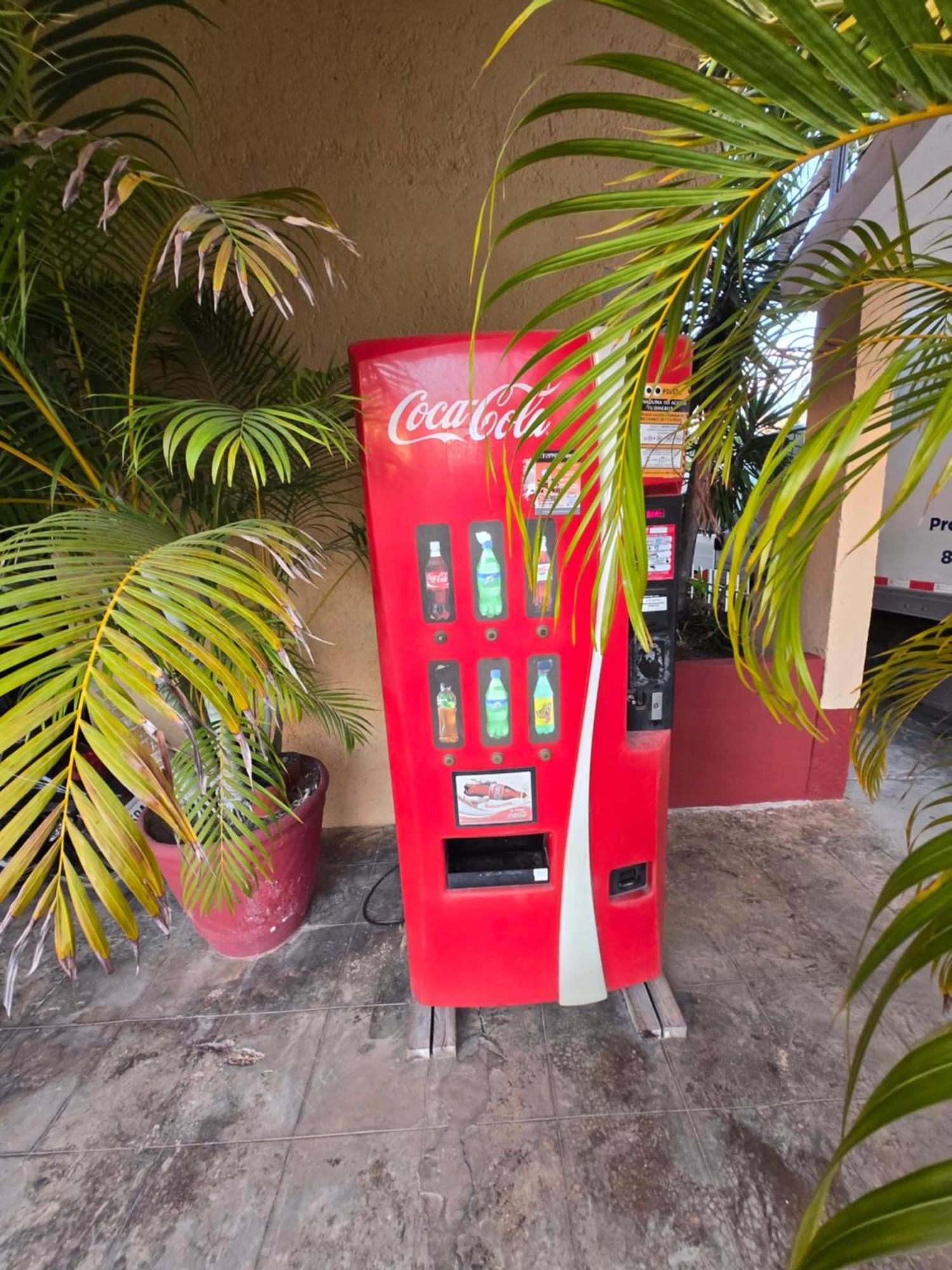 Hotel Posada Marcas Cancún Exteriör bild